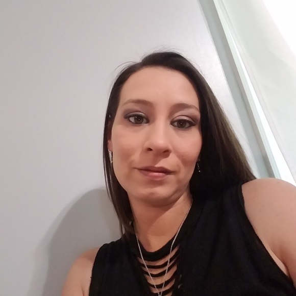 Meet the Posher Other - Meet your Posher, Jessica